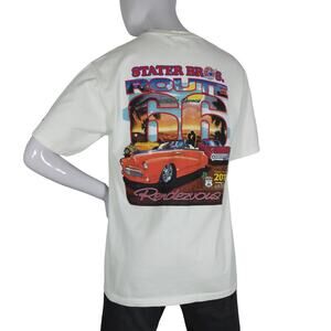 Route 66 Rendezvous Car Show 2011 T-shirt Size Medium